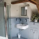 Annelies'place To B& B