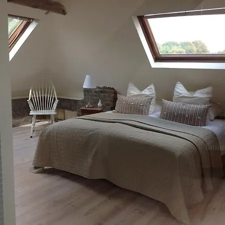 Nocleg ze śniadaniem Annelies'place To B& B 3*