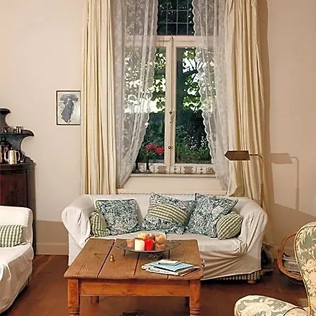 Annelies'place To B& B 3*