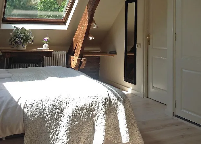 Annelies'place To B& B Bed & Breakfast