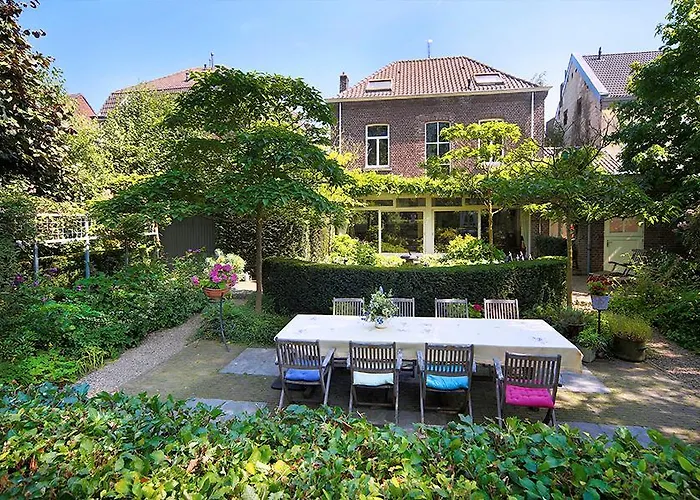 Annelies'place To B& B 3* Maastricht